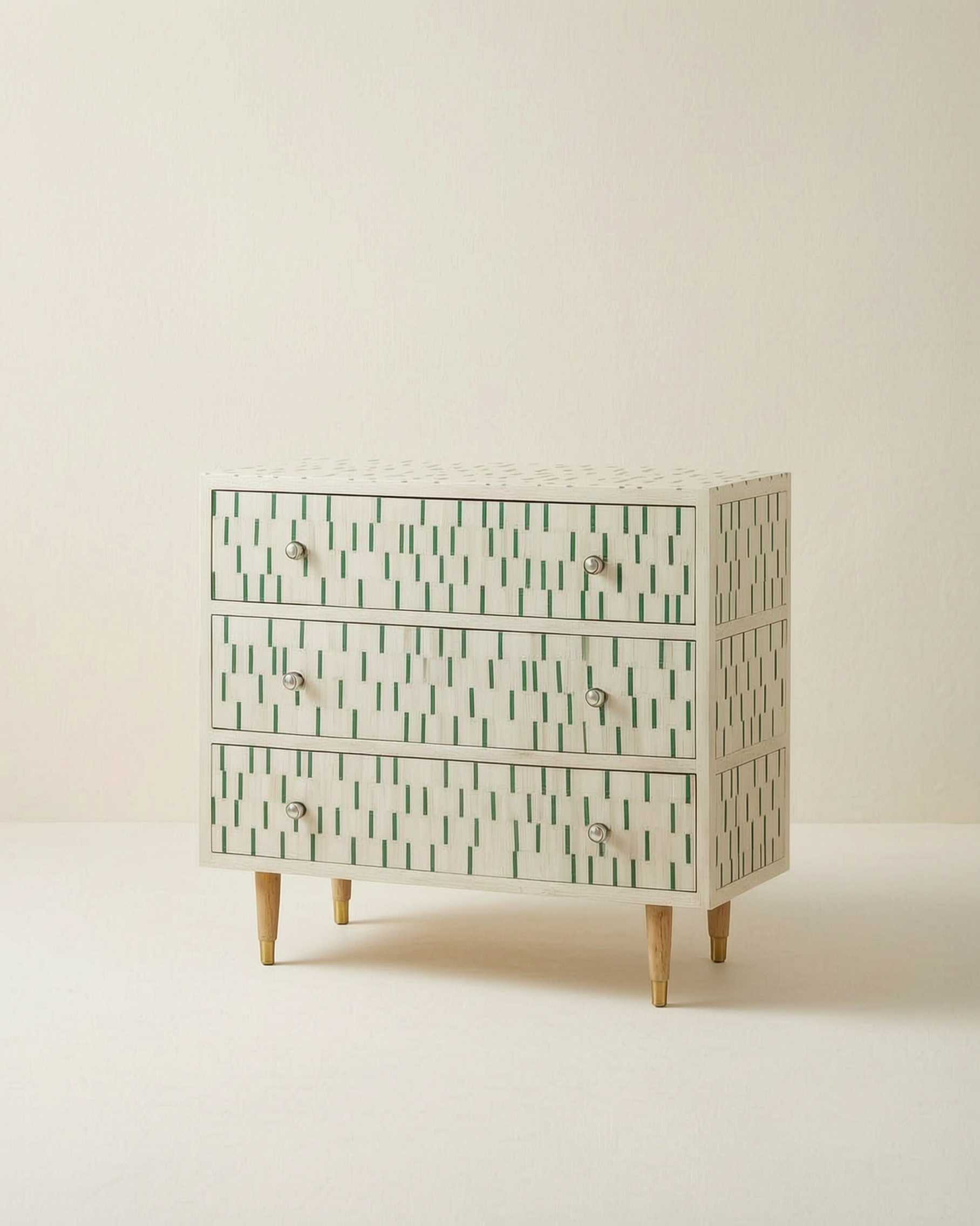 Zelene Cabinet