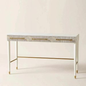 Alwar Desk