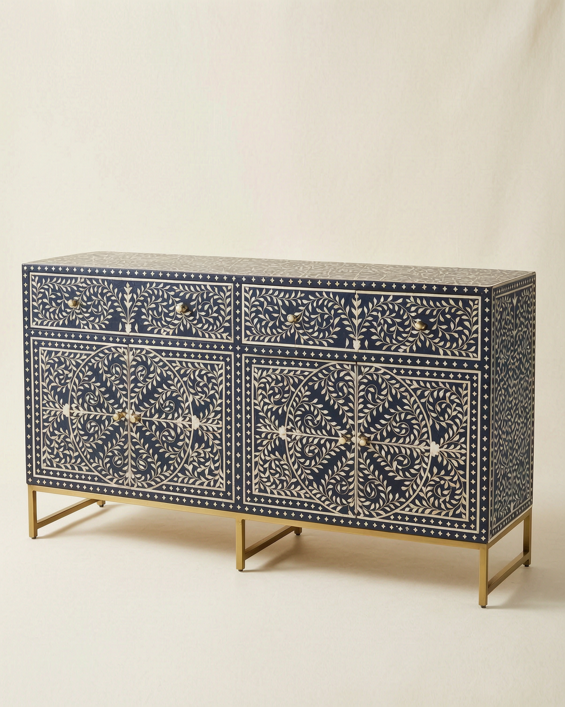 Fleur Cabinet