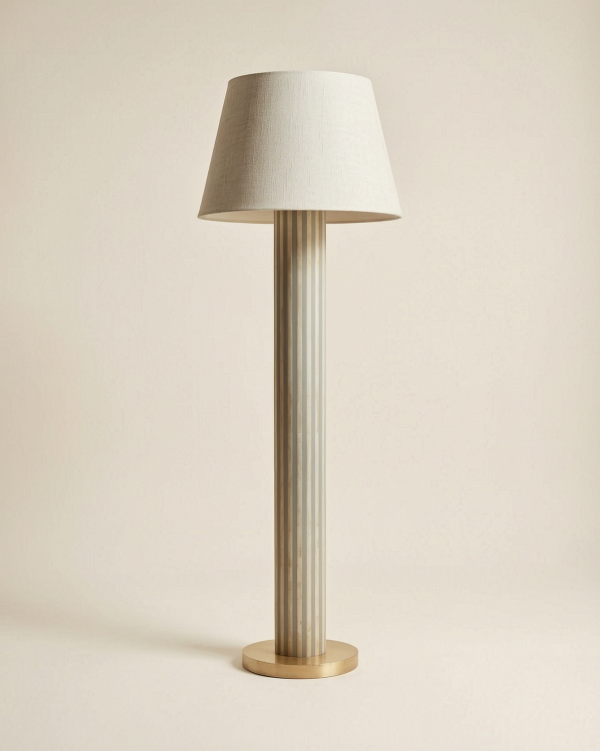 Lumiera Floor Lamp